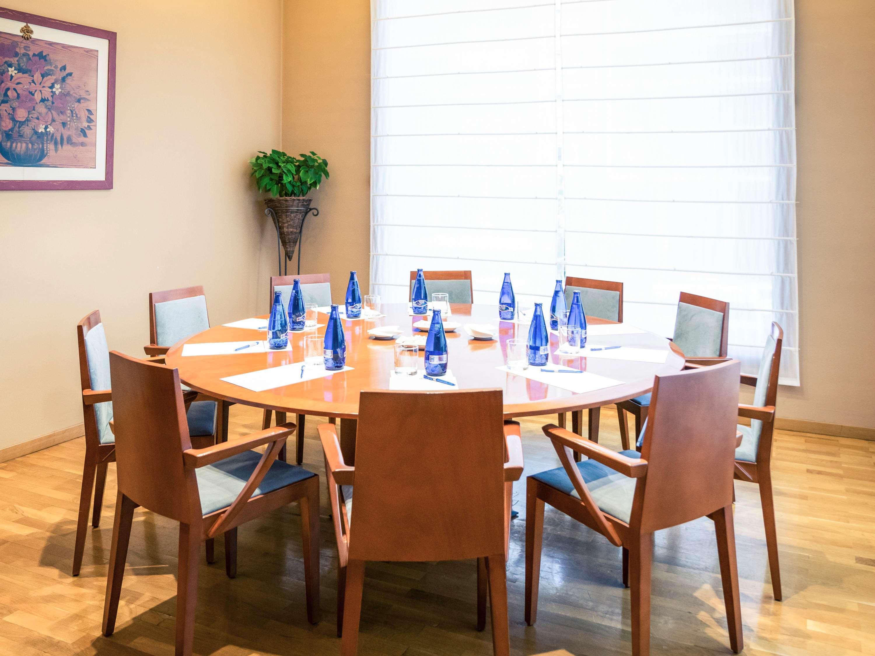 Mercure Carlton Rioja Logroño Kültér fotó