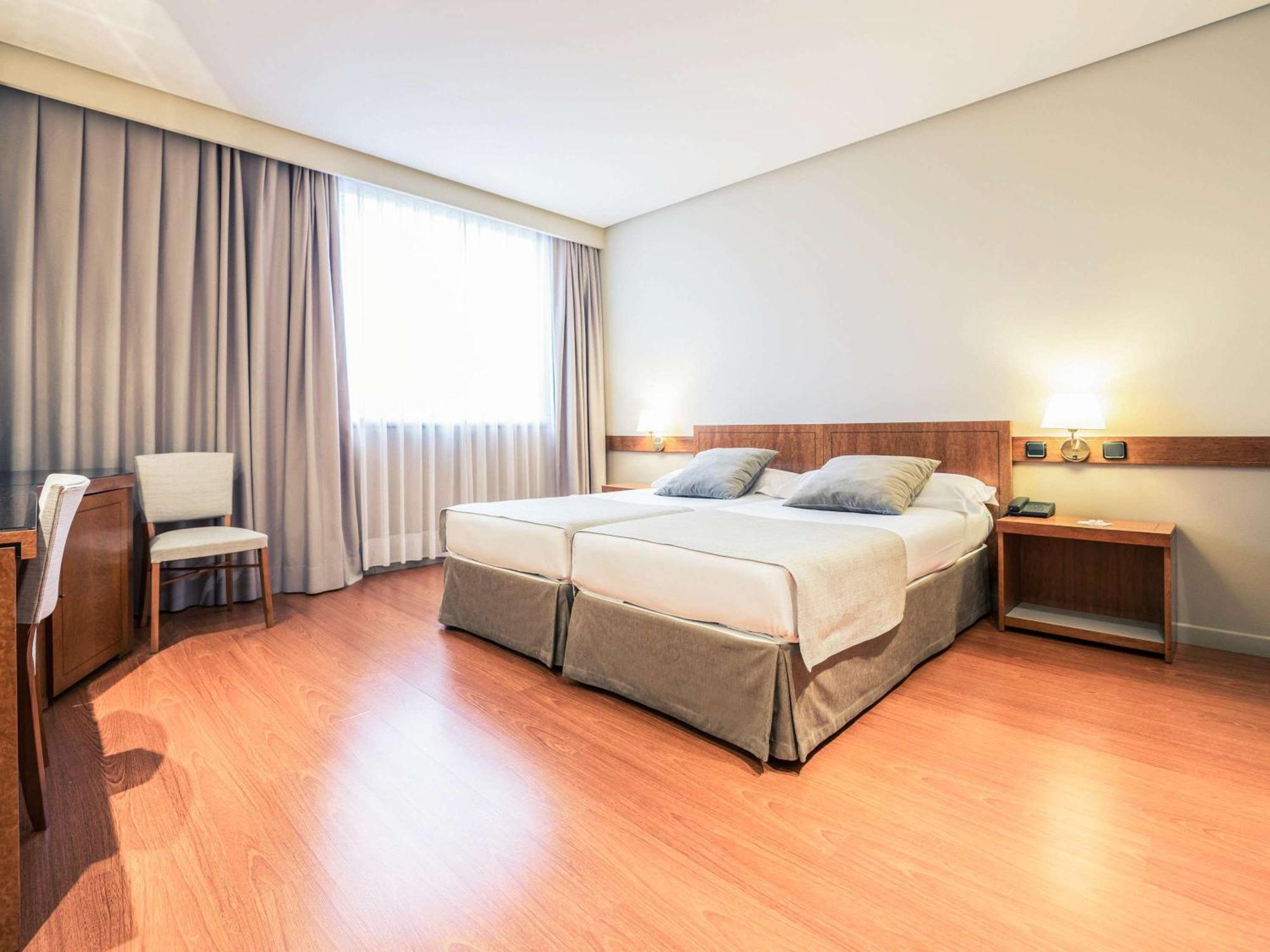 Mercure Carlton Rioja Logroño Kültér fotó